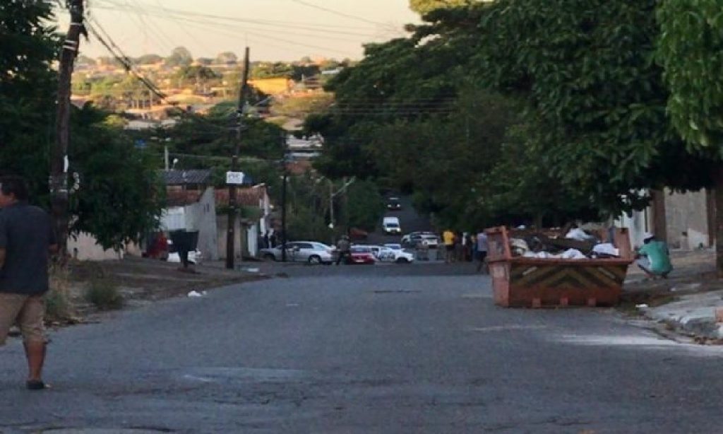 Imagem Ilustrando a Notícia: Homem morre após confronto com a PM no Setor João Vaz em Goiânia