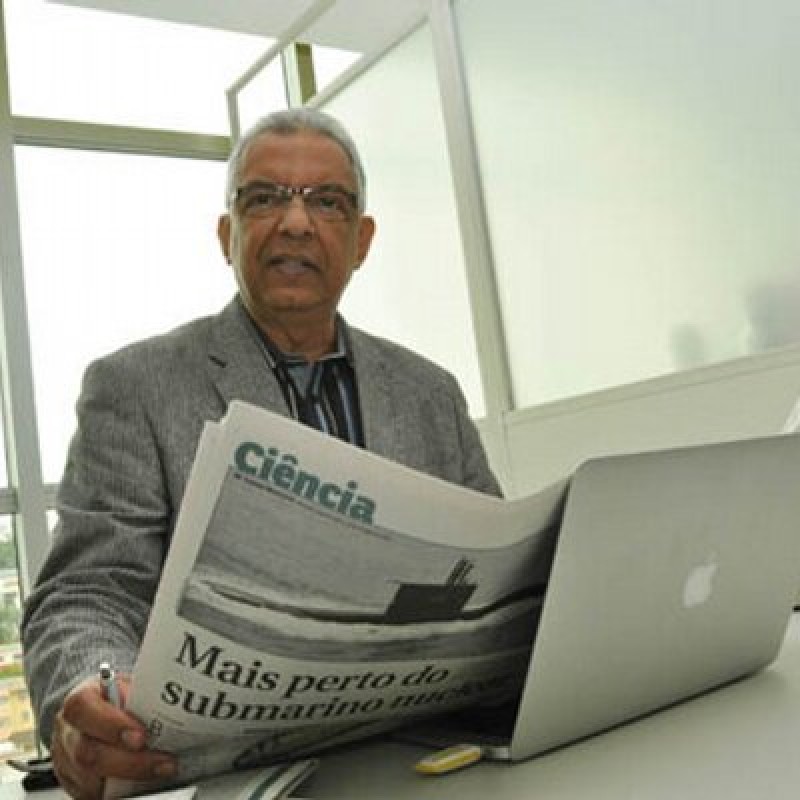 Imagem Ilustrando a Notícia: Jornalista Isanulfo Cordeiro morre aos 66 anos, em Goiânia