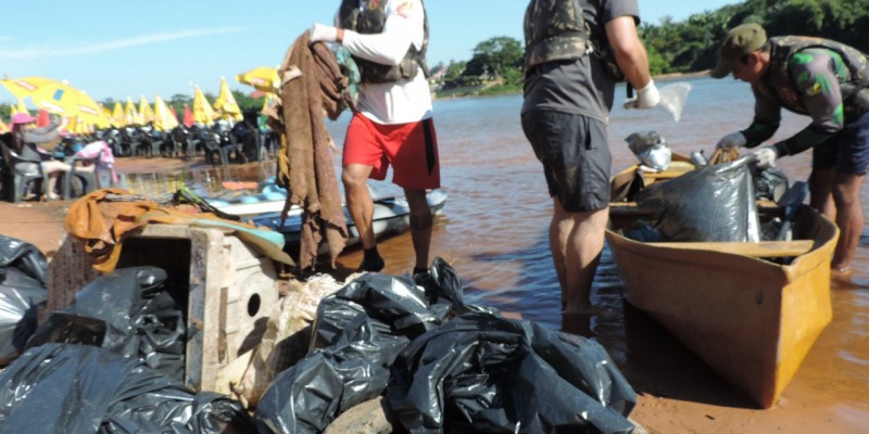 Imagem Ilustrando a Notícia: Poluição pode diminuir peixes do Rio Araguaia