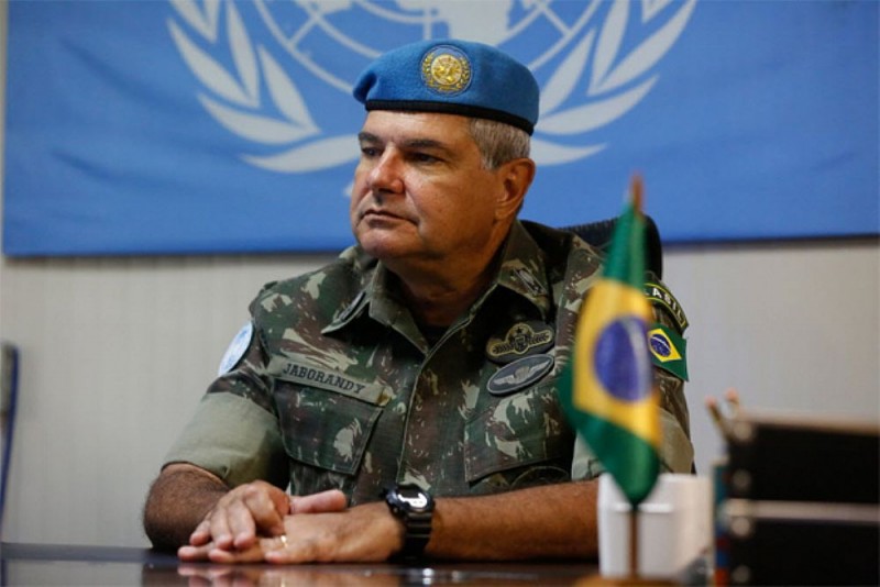 Imagem Ilustrando a Notícia: Brasileiro, ex-comandante, é homenageado pela ONU