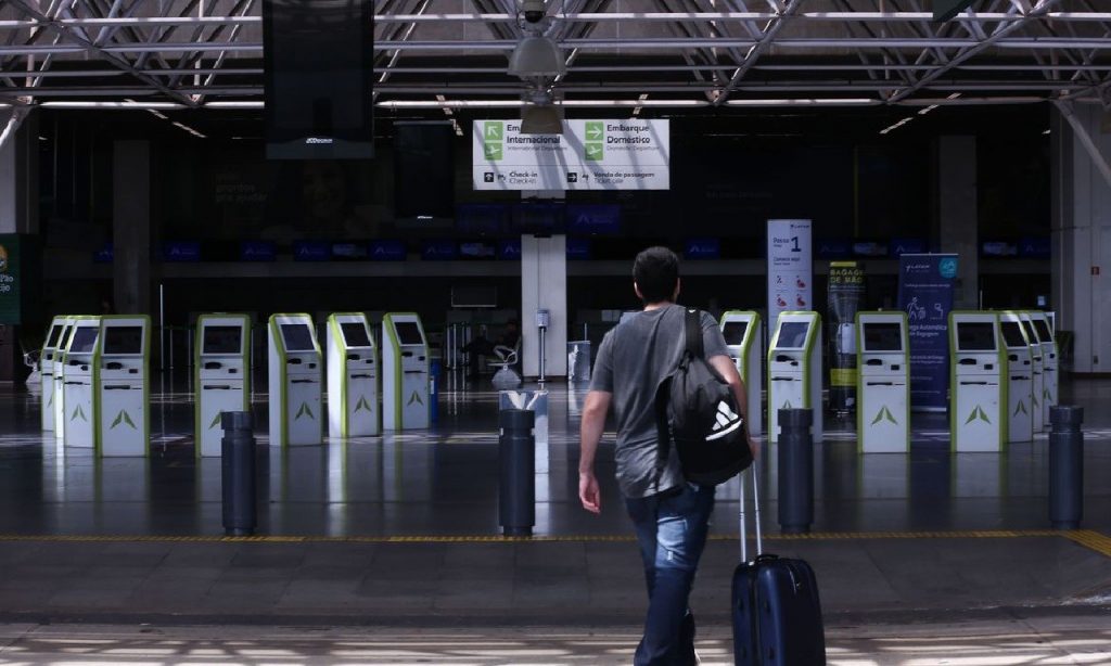 Imagem Ilustrando a Notícia: Aeroporto Santa Genoveva se prepara para retomadas gradual de voos