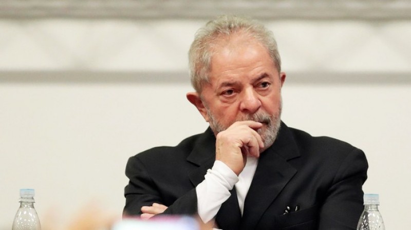 Imagem Ilustrando a Notícia: Julgamento de recurso contra prisão de Lula é marcada para quinta-feira