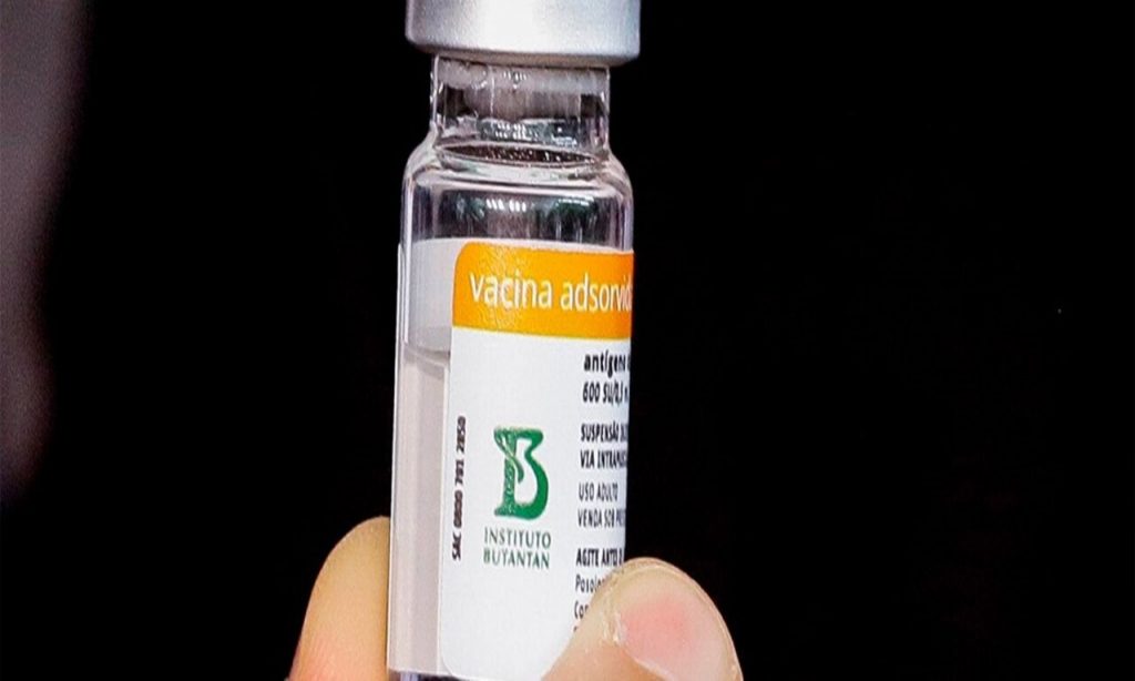 Imagem Ilustrando a Notícia: Butantan anuncia vacina contra corona vírus 100% Brasileira