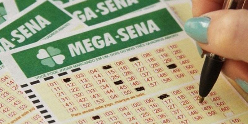 Imagem Ilustrando a Notícia: Mega-Sena pode pagar prêmio de R$ 2,5 milhões neste sábado