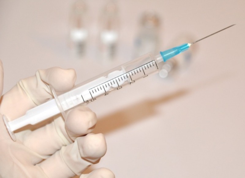 Imagem Ilustrando a Notícia: Injeção mensal contra HIV pode substituir tratamento diário, diz estudo