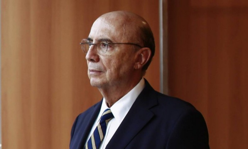 Imagem Ilustrando a Notícia: Meirelles diz que aguarda “com calma e serenidade” tramitação do novo Refis