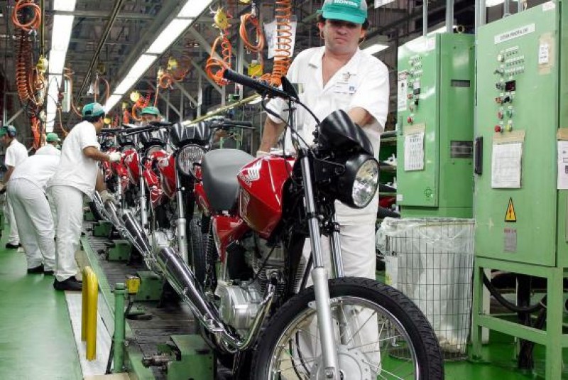 Imagem Ilustrando a Notícia: Greve dos bancos contribuiu para queda na venda de motocicletas
