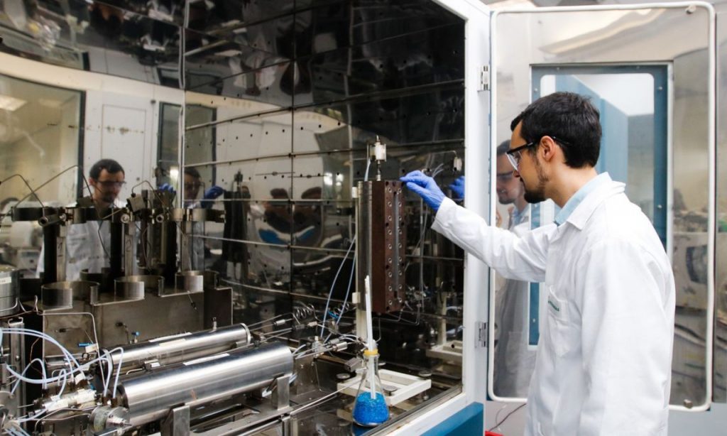 Imagem Ilustrando a Notícia: Petrobras utiliza nanotecnologia para extrair óleo e gás