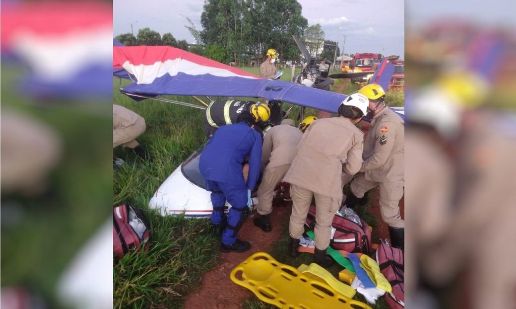 Imagem Ilustrando a Notícia: Morre piloto de avião que caiu na GO-070, em Goiânia; passageiro segue internado
