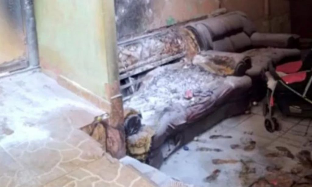 Imagem Ilustrando a Notícia: Polícia prende suspeito de atear fogo em casa com ex-esposa e quatro filhos dentro