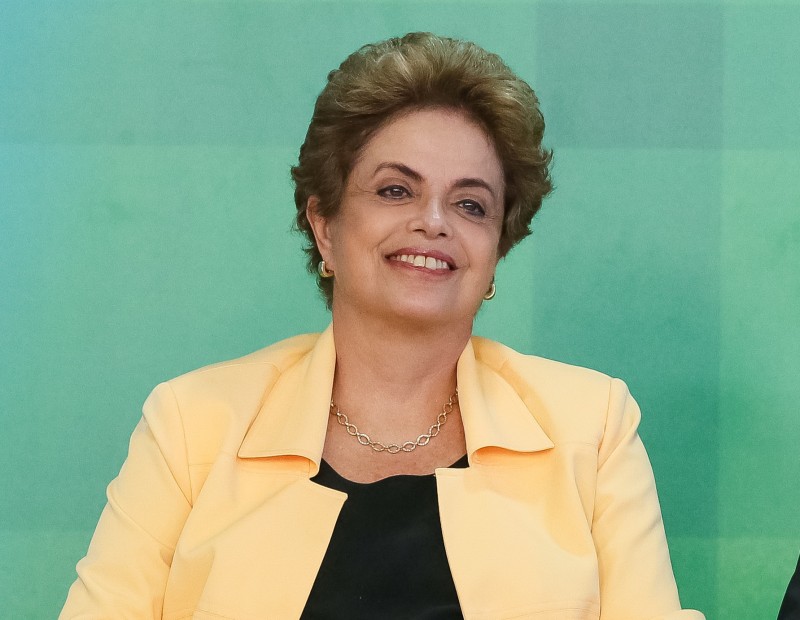 Imagem Ilustrando a Notícia: Dilma nomeia novos dirigentes da Anac e da Embratur