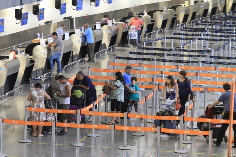 Imagem Ilustrando a Notícia: Chega ao fim tumulto no Aeroporto Santa Genoveva