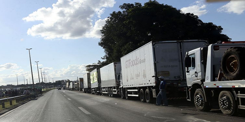 Imagem Ilustrando a Notícia: Brasil perdeu US$ 1 bi em exportações por causa de greve