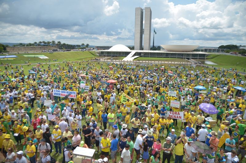 Imagem Ilustrando a Notícia: Manifestações demonstram força da democracia, diz Palácio do Planalto