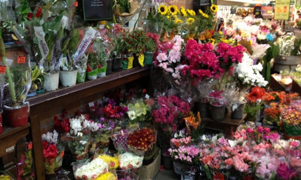 Imagem Ilustrando a Notícia: Pesquisa mostra variação de 300% dos preços das flores