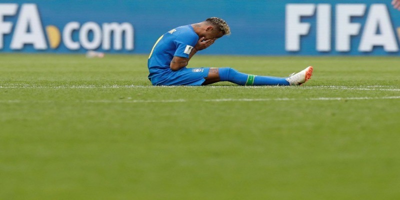 Imagem Ilustrando a Notícia: Após eliminação, Neymar diz viver momento mais triste da carreira