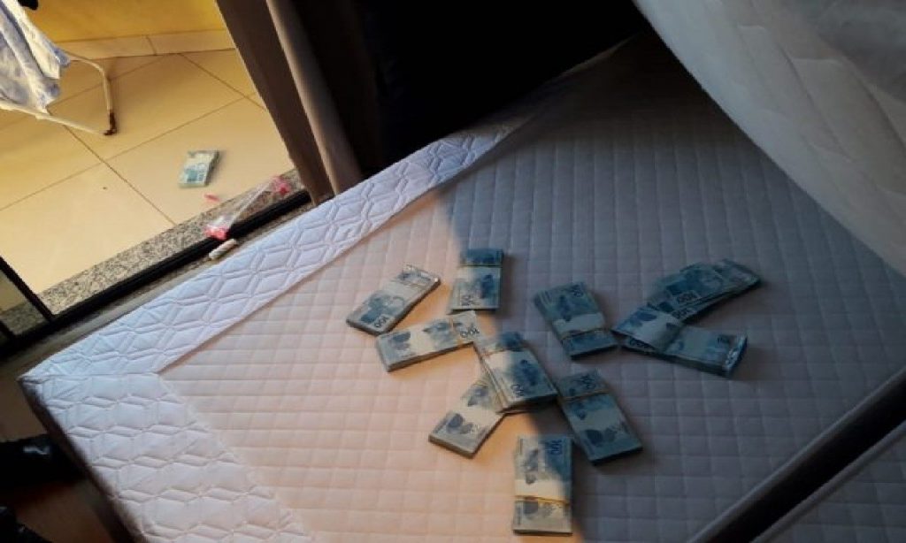 Imagem Ilustrando a Notícia: MP-GO investiga fraudes em negociações de lotes e terrenos de Luziânia