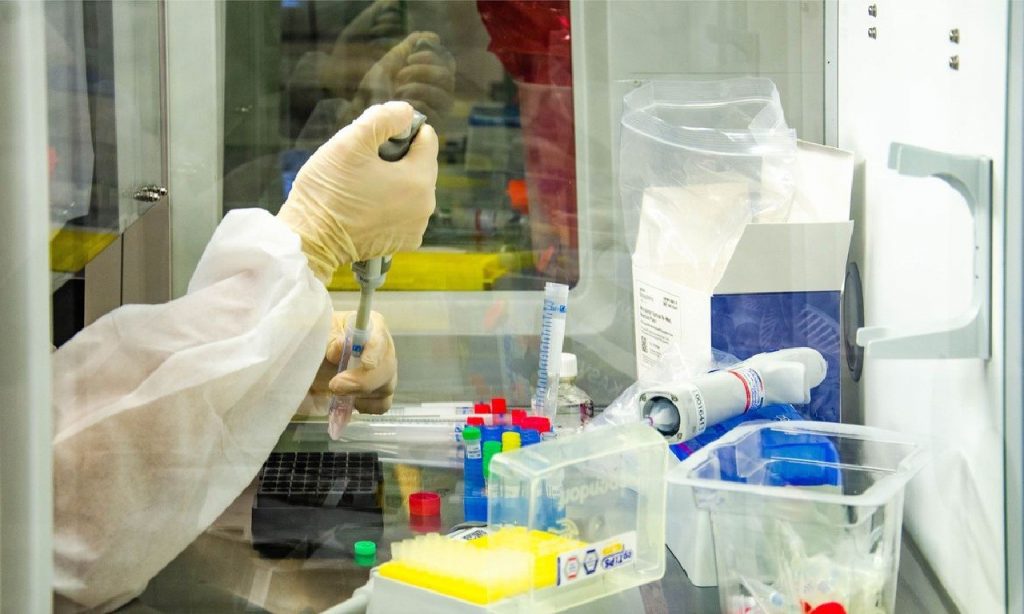 Imagem Ilustrando a Notícia: Fiocruz inicia testes com BCG para combate ao coronavírus