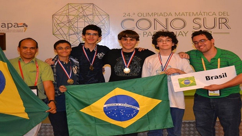 Imagem Ilustrando a Notícia: Brasileiros ganham medalhas em Olimpíada Matemática