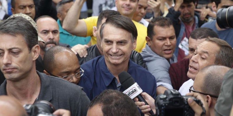 Imagem Ilustrando a Notícia: Bolsonaro e Haddad no 2º turno
