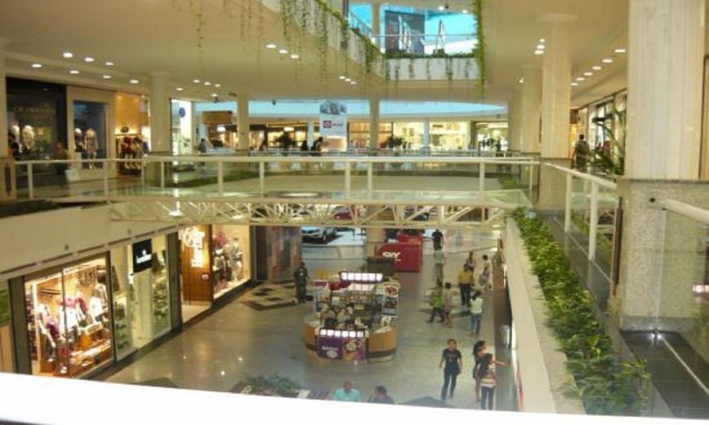 Imagem Ilustrando a Notícia: Novo decreto municipal permite a reabertura de shopping centers