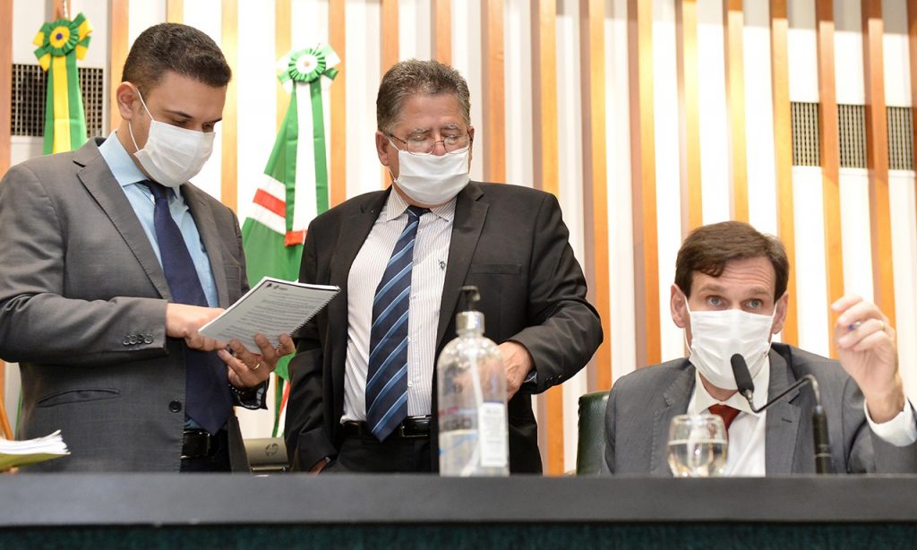 Imagem Ilustrando a Notícia: Parlamentares da Alego promovem audiência pública para debater sobre SUS e pandemia