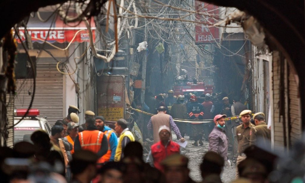 Imagem Ilustrando a Notícia: Mais de 40 pessoas morrem em incêndio na Índia