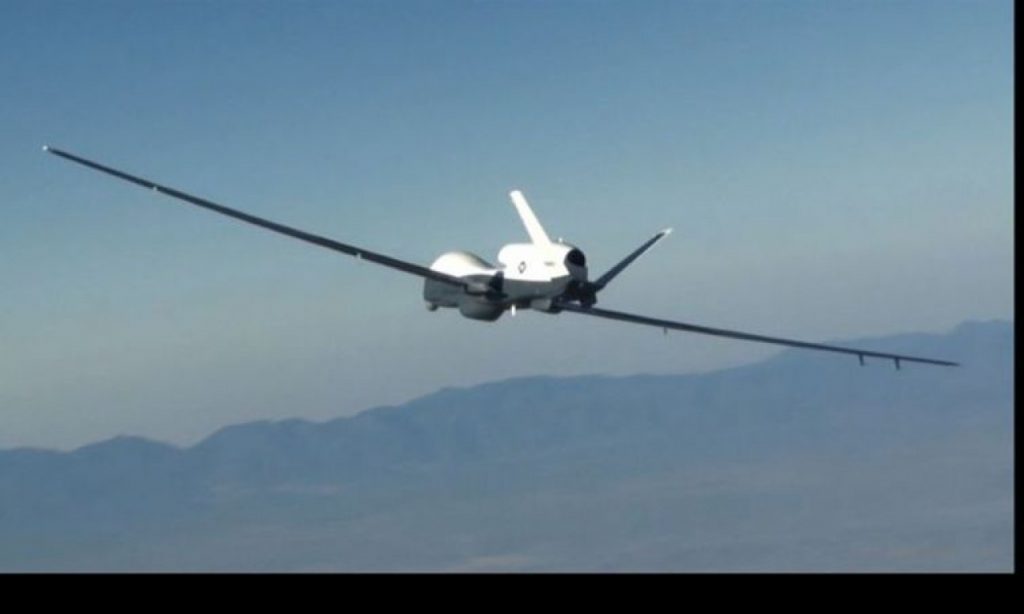 Imagem Ilustrando a Notícia: Irã anuncia que derrubou drone dos Estados Unidos