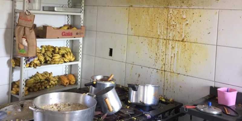 Imagem Ilustrando a Notícia: Panela de pressão explode em Cmei e deixa dois feridos em Goiânia