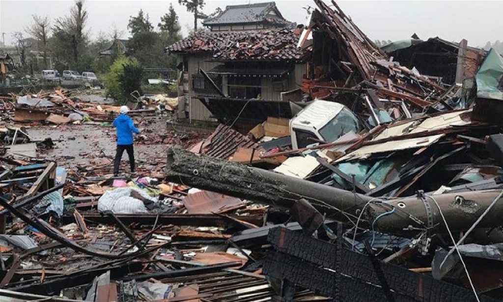 Imagem Ilustrando a Notícia: Passagem do tufão Hagibis no Japão provoca pelo menos 24 mortes