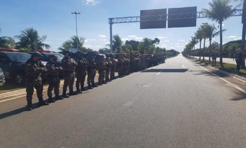 Imagem Ilustrando a Notícia: PM monta barreiras sanitárias nas cidades da região do Vale do Araguaia