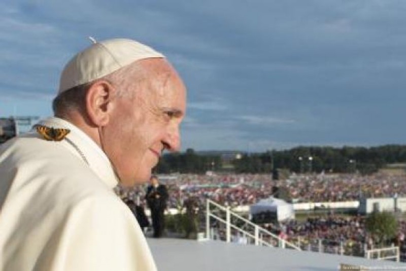 Imagem Ilustrando a Notícia: Não é justo associar o Islã ao terrorismo, diz papa