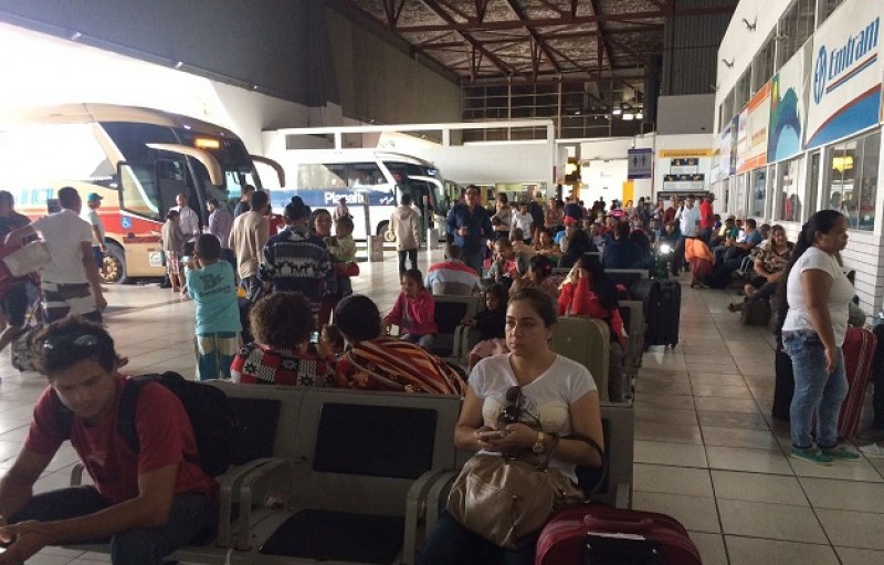 Imagem Ilustrando a Notícia: Movimentação na rodoviária de Goiânia e nos aeroportos do País deve crescer