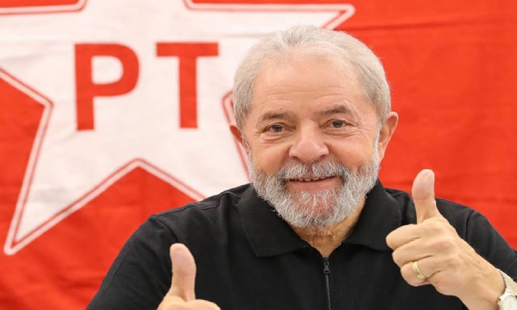 Imagem Ilustrando a Notícia: Justiça determina soltura do ex-presidente Lula