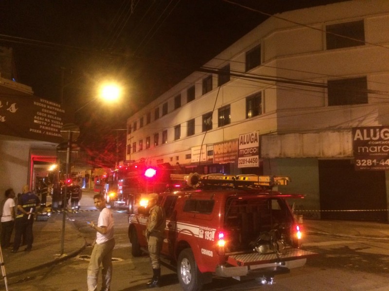 Imagem Ilustrando a Notícia: Casa de Acolhida Cidadã pega fogo em Goiânia com 150 pessoas dentro
