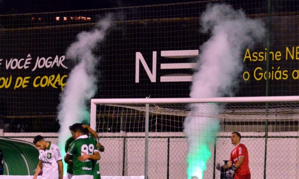 Imagem Ilustrando a Notícia: Goiás vence o Racing-URU com gol de uruguaio
