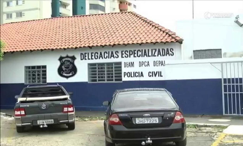 Imagem Ilustrando a Notícia: PC cumpre prisão temporária de suspeito de estuprar criança de 12 anos, em Caldas Novas