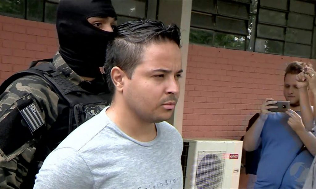 Imagem Ilustrando a Notícia: Maior ladrão de carros de Goiás, André Daher, é preso em Uberlândia