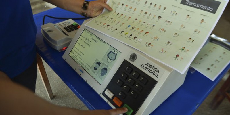 Imagem Ilustrando a Notícia: Indonésia quer adotar urna eletrônica em 2024