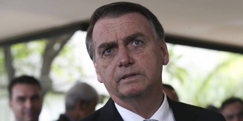 Imagem Ilustrando a Notícia: Jair Bolsonaro (PSL) quer abrir “caixa preta” do BNDES