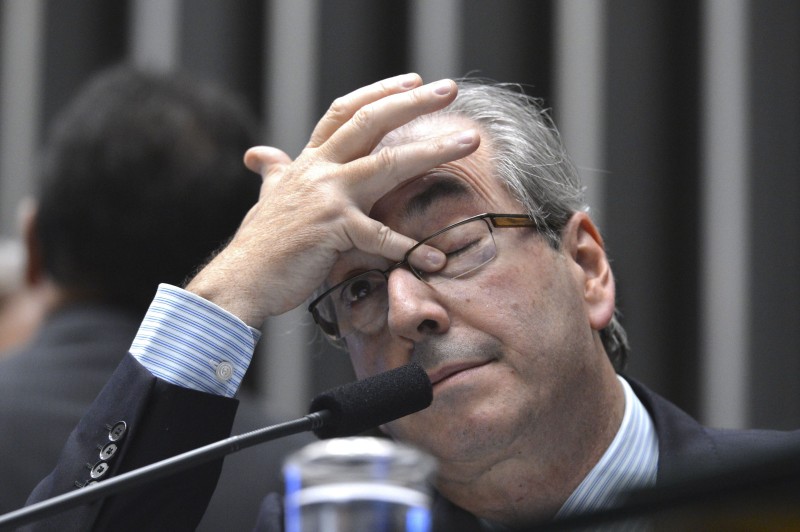 Imagem Ilustrando a Notícia: Cunha vai recorrer da decisão do Ministro Teori