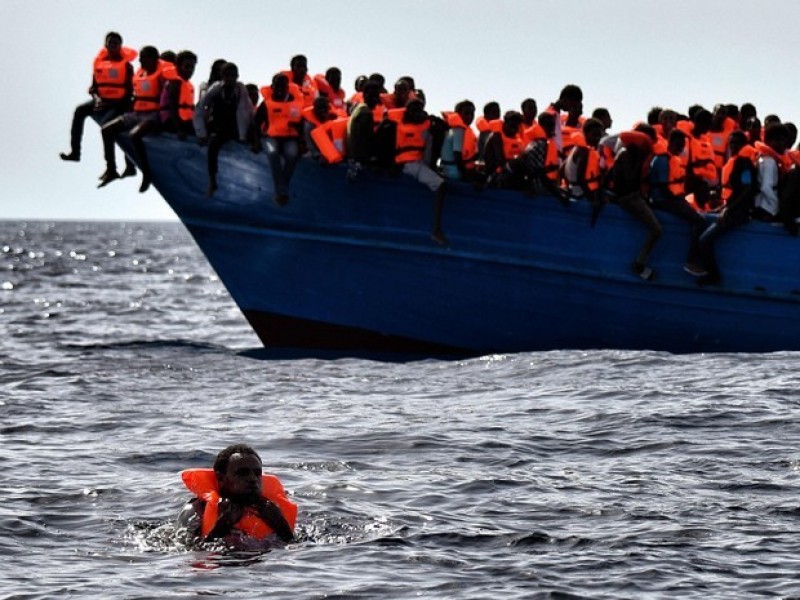 Imagem Ilustrando a Notícia: Organização diz que entrada de imigrantes pelo Mediterrâneo cai pela metade