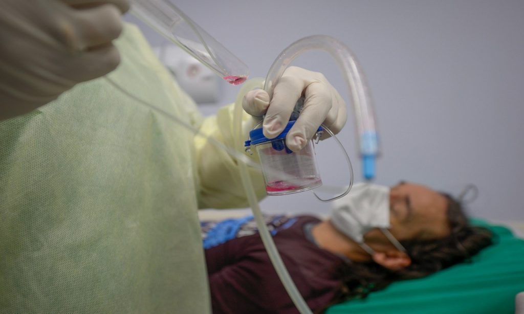 Imagem Ilustrando a Notícia: Coronavírus: 77 casos são confirmados no Brasil, na tarde desta quinta (12)