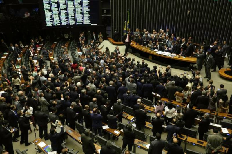 Imagem Ilustrando a Notícia: Sem oposição em plenário, Câmara aprova seis Medidas Provisórias