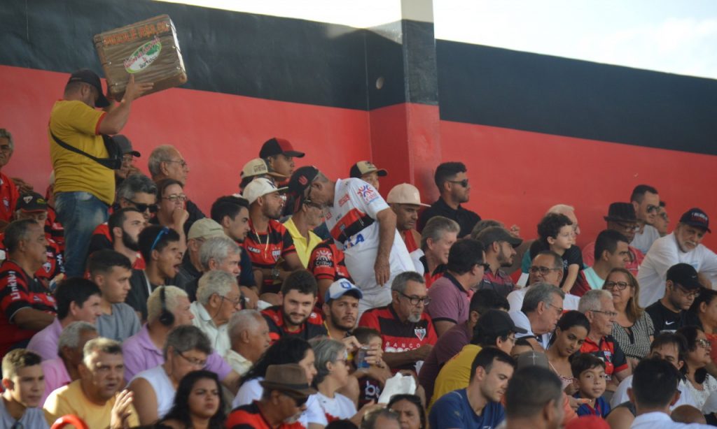 Imagem Ilustrando a Notícia: Atlético inicia venda de ingressos para partida contra o Botafogo-SP nesta sexta