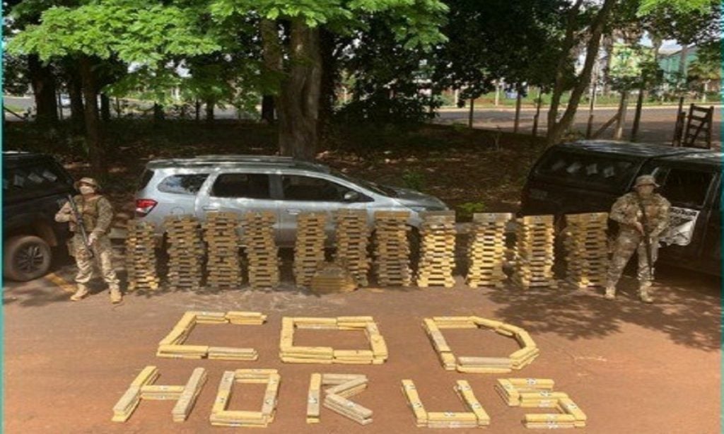 Imagem Ilustrando a Notícia: COD apreende carregamento de 750 kg de maconha na região Sudoeste de Goiás