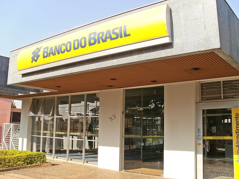 Imagem Ilustrando a Notícia: Em reformulação, Banco do Brasil planeja demitir 18 mil