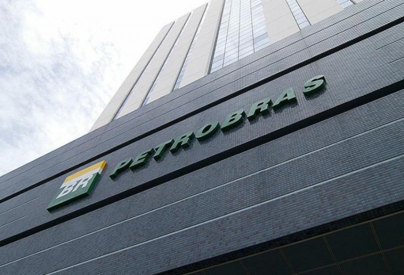 Imagem Ilustrando a Notícia: Petrobras abre inscrições para processo seletivo público