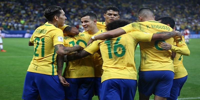 Imagem Ilustrando a Notícia: Brasil e México entram em campo hoje e prometem jogo ofensivo