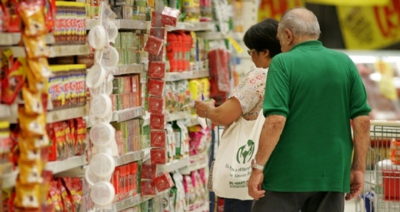 Imagem Ilustrando a Notícia: Confiança do consumidor atinge maior nível desde dezembro de 2014